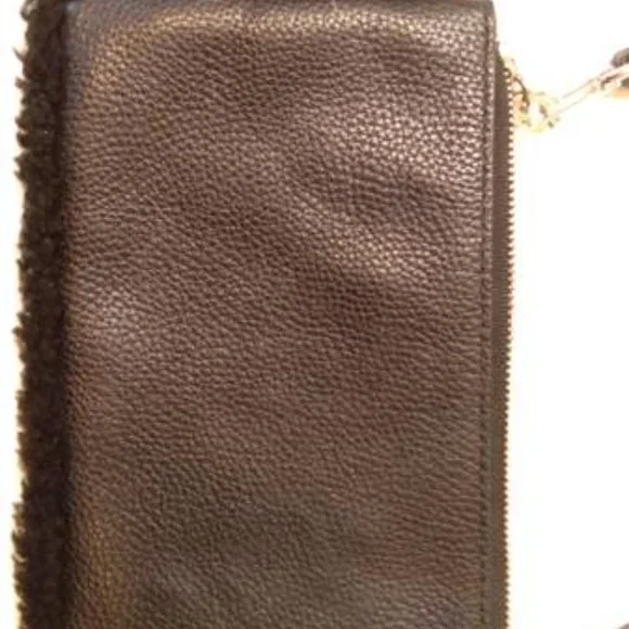 Small Black Coach Wristlet - Picture 3 of 6